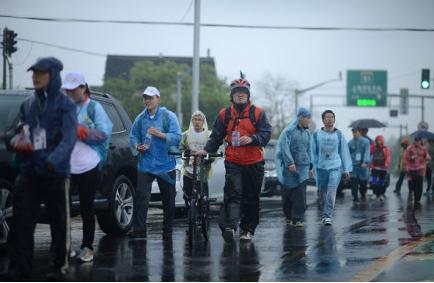 中成泵業(yè)員工參加“一個(gè)雞蛋的暴走”公益活動